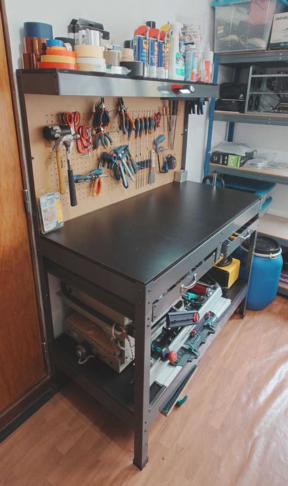 Bancada officina - Metal Work Bench + Tools