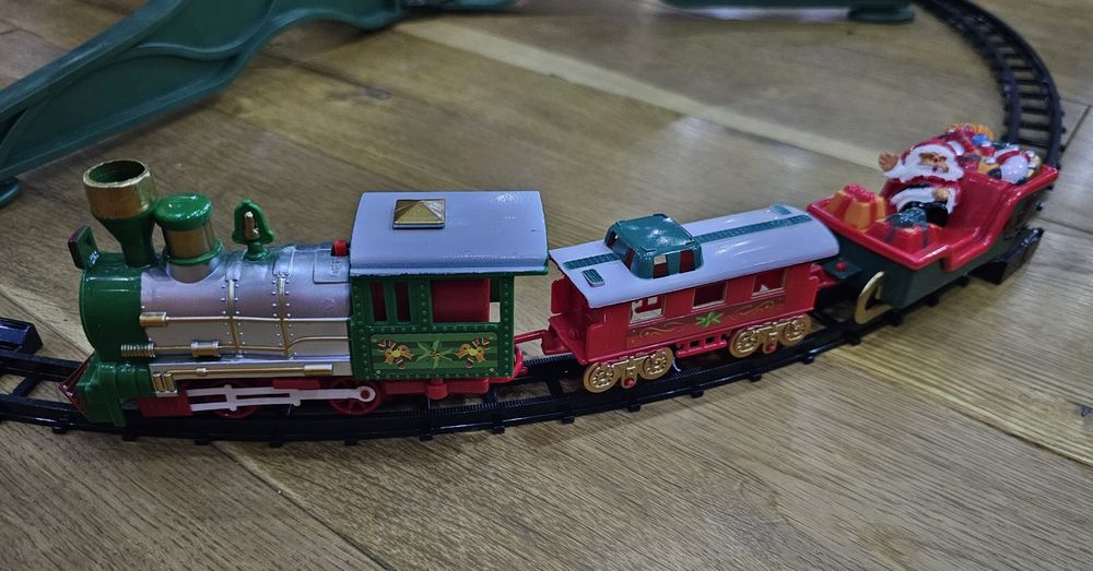 Kolejka pociąg na i pod choinkę świąteczna kolejka NOWA  TANIO W-WA