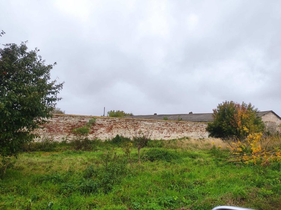 Продам приміщення (ферма)