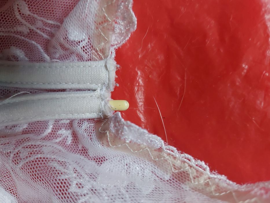 Biustonosz damski rozmiar 75A