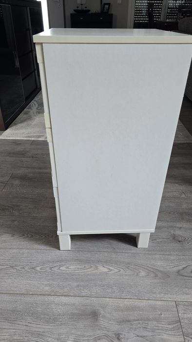 Mesa de cabeceira branca IKEA