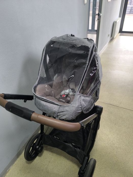 Sprzedam wózek Maxi-Cosi Zelia S Trio (3w1).