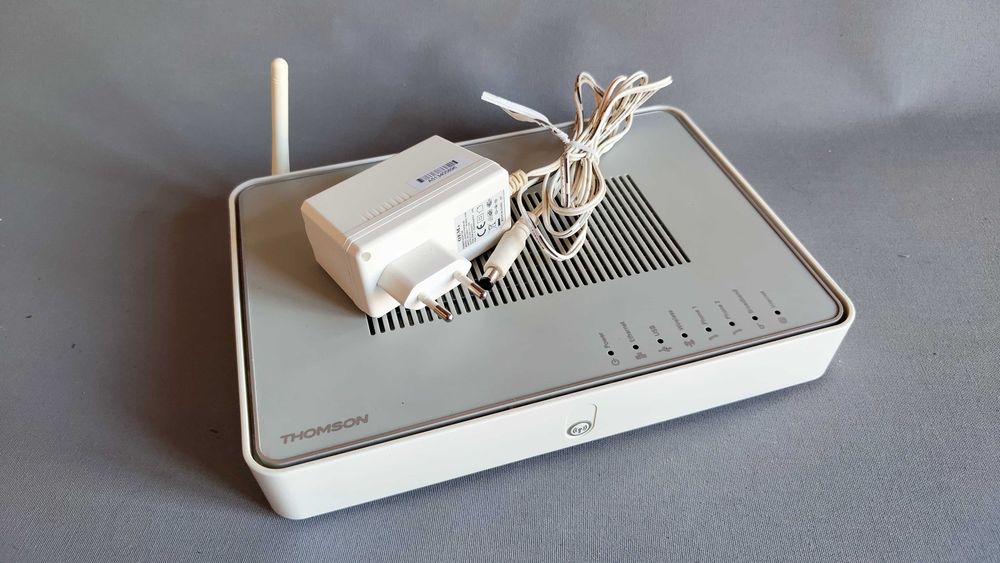 Router Thomson TG787 (MEO) - Como Novo