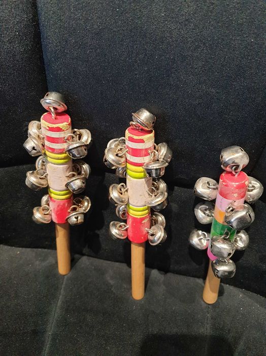 grzechotki dzwonki instrumenty 2 sztuki