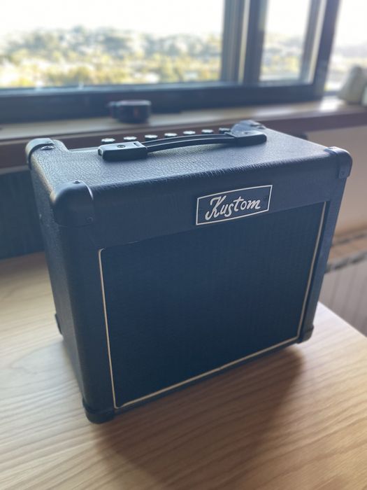 Squier Telecaster + Amplifcador Kustom Dart 10FX + Acessórios