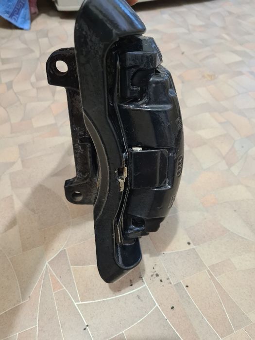 Комплект супортів ауді  А4В7/В6