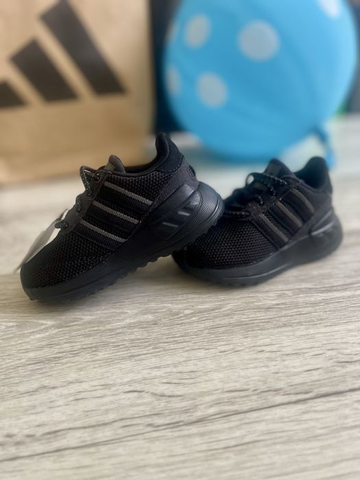 Крассовки adidas, кросівки , дитячі