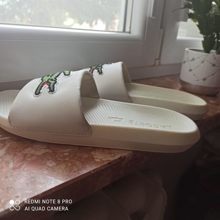 Klapki Lacoste z krokodylkiemm