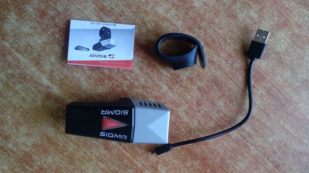 Фара Sigma Sport BUSTER 600 black (велофонарик, габарит, фонарь)