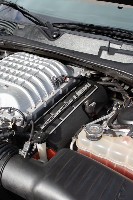 Dodge Challenger SRT HellCat