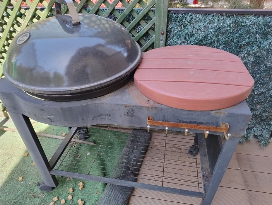 Grill ogrodowy duży