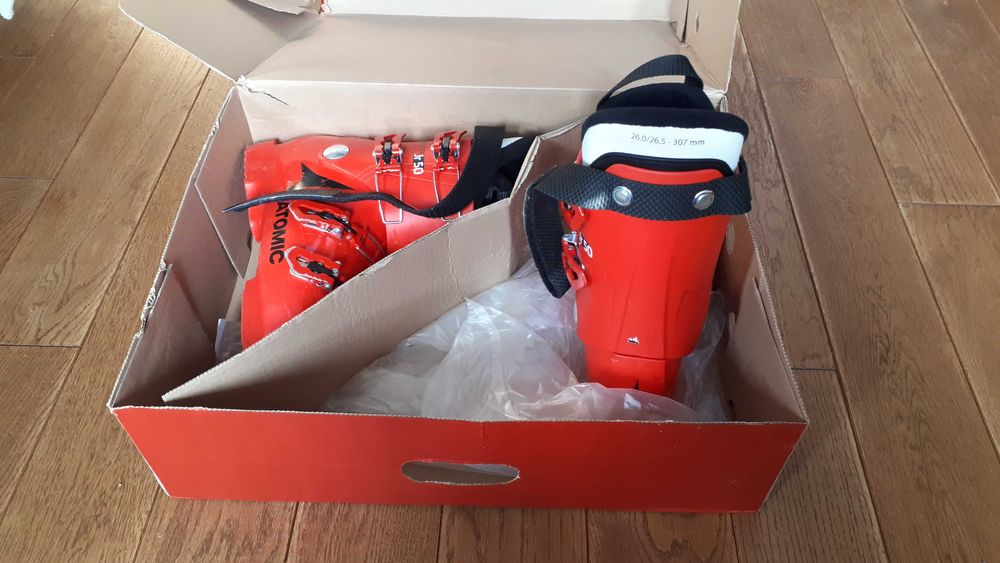 Buty narciarskie junior ATOMIC Redster 26-26.5