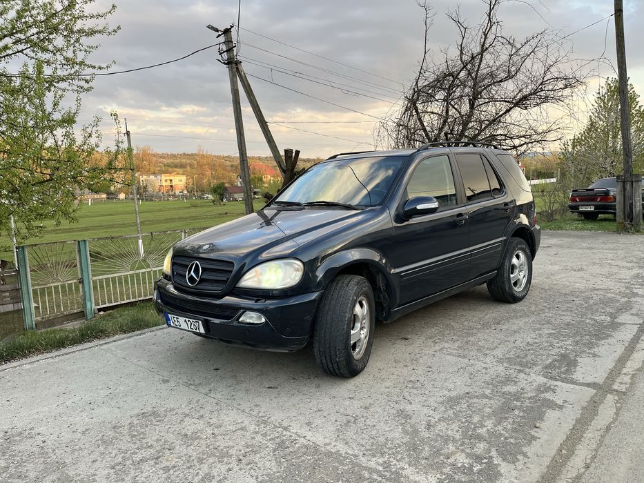 Продаю Mercedes-Benz M-Class 2003