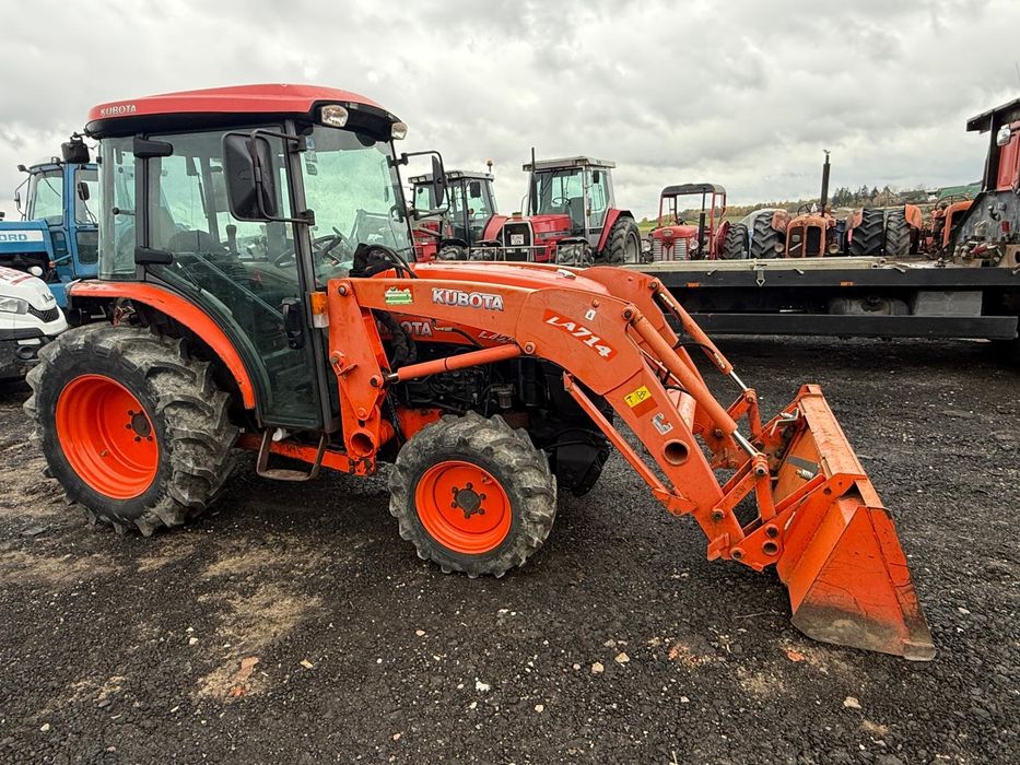 Kubota L 4240 D-z calym osprzętem-2014 rok