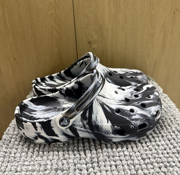 Klapki Crocs Marbled Clog damskie m6/w8  d. 8, 38-39 NOWE Wygodne