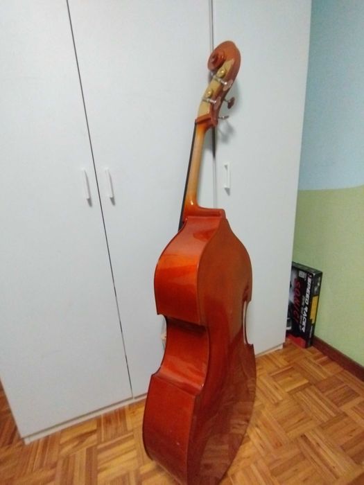 Contrabaixo 1/4 Cervini