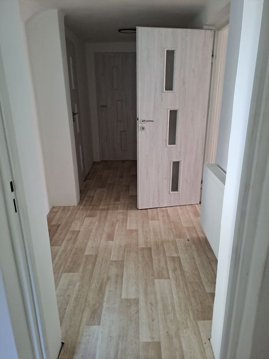 Wynajmę pokój w mieszkaniu 3 pokojowym.
