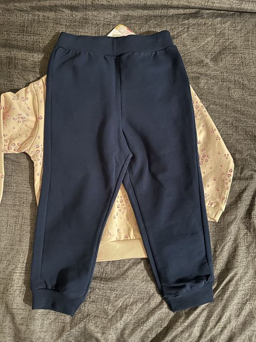 Костюм 98 см, дитячій на дівчинку, штани кофта одяг речі 3 роки