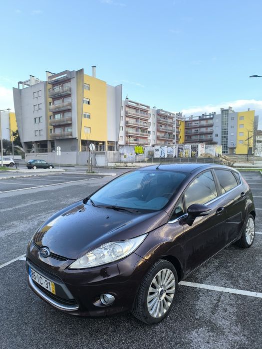 Ford fiesta 1.25 Titanium full extras
