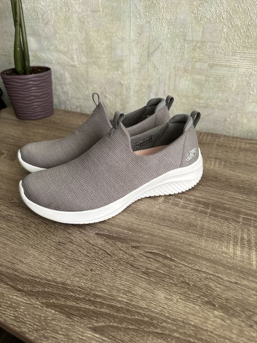 Фірмові мокасини Skechers