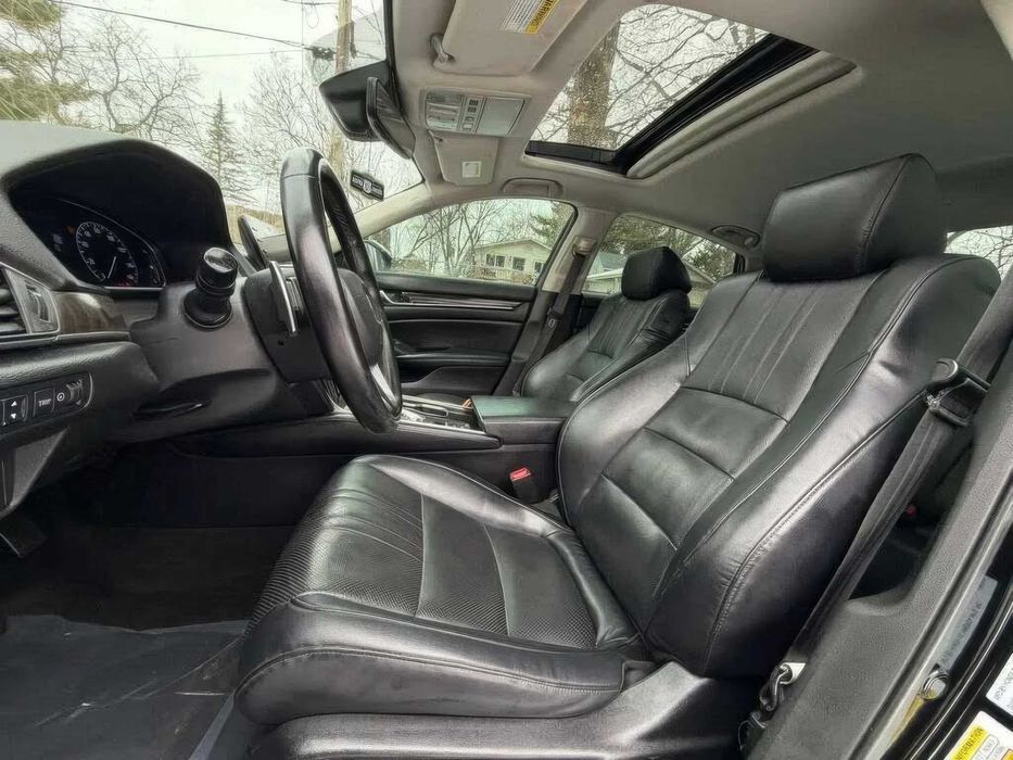 Honda Accord Hybrid      2019