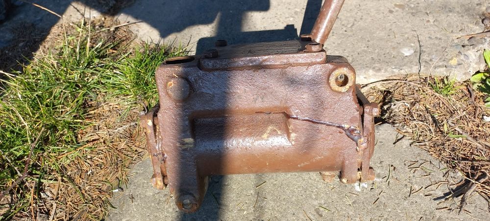 Помпа ручна.нова   1500гр