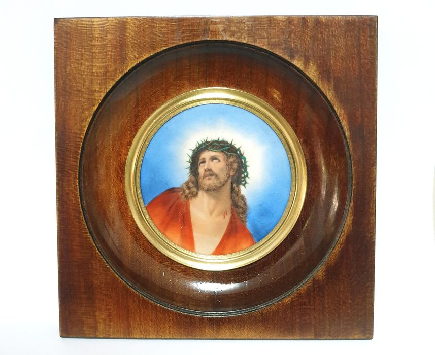 Beautiful antique magnifying glass painting "Ecce Homo" on framed porcelain