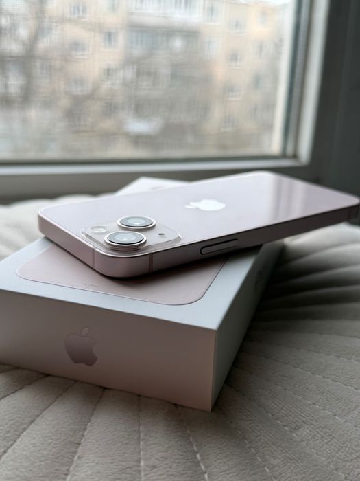 iPhone 13 mini рожевий на 128 GB, в чудовому стані, є коробка