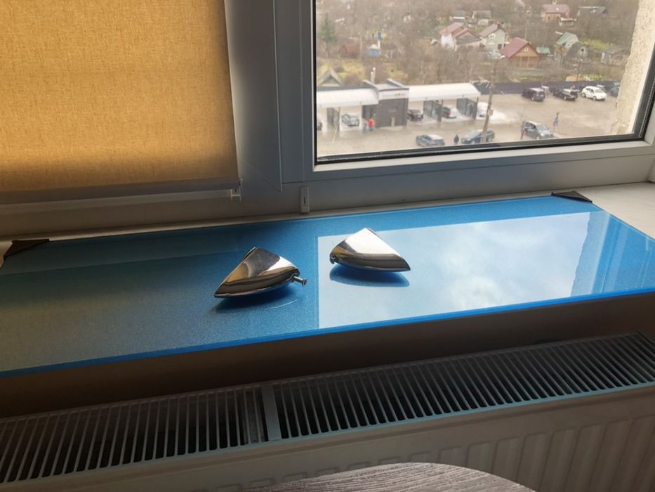 Полички скляні кріплення з поличками