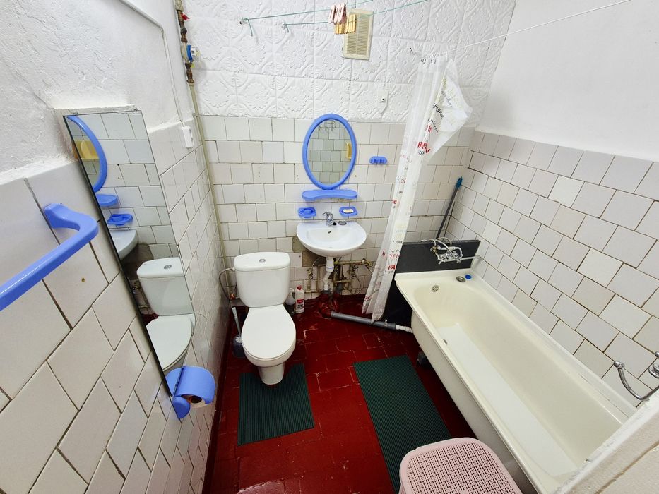 2 Кімнатна.Центр Вул.Преображенська  Біля Макдональдс.