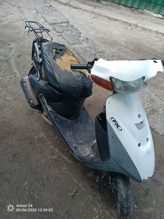suzuki let's 2 nee