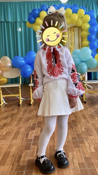 Продам вишиванку для дівчинки
