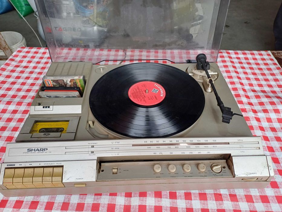 SHARP SG-170 stereo music center Gramofon