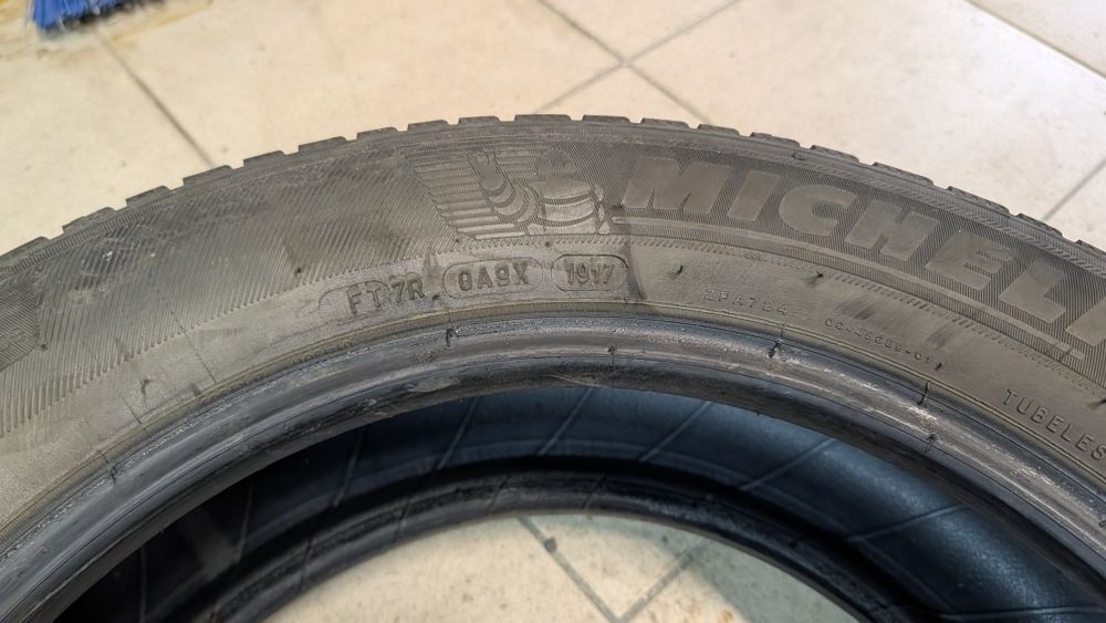 4x Opony zimowe Continental i Michelin  205x60 R16 v