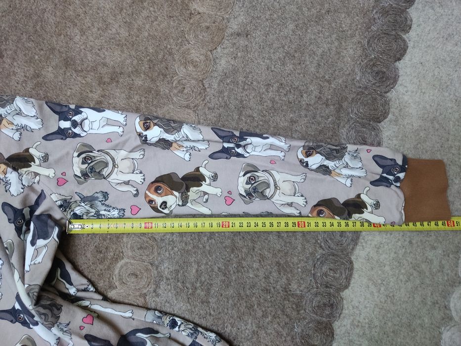 Bluza Dokebu w psy 146/152 bawełna