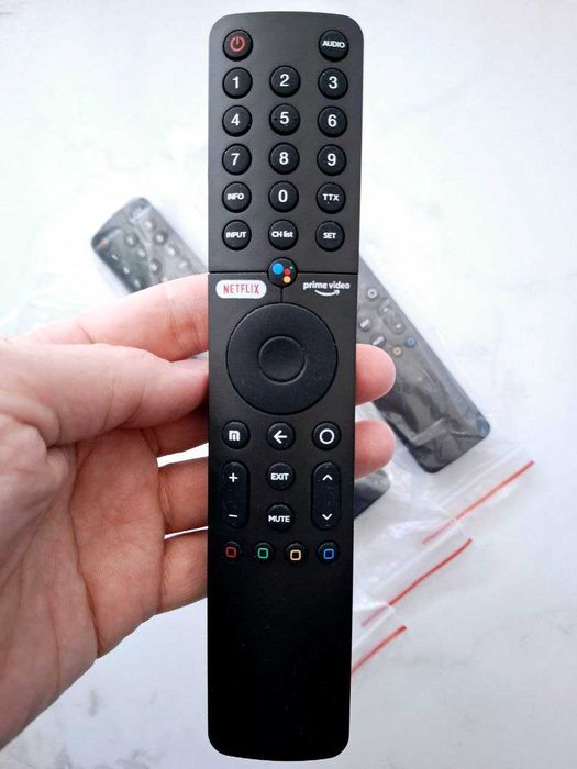 Пульт телевізора XIAOMI MI TV XMRM-19 Bluetooth (з мікрофоном є голос)