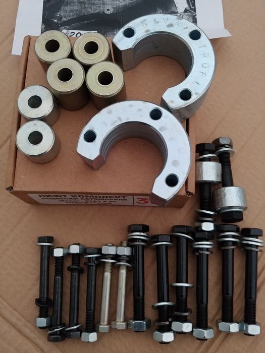 Лифт комплект передн.Нива 2121 .21213. 21214 URBAN .2123..