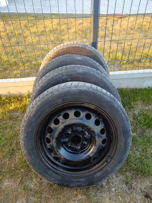 Opony zimowe Dębica 155/65/R14 + felgi stalowe