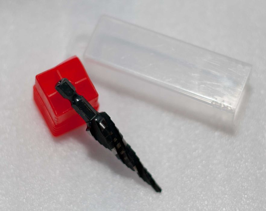 Кобальтовое, ступенчатое, спиральное сверло IWANYUE премиум класса.