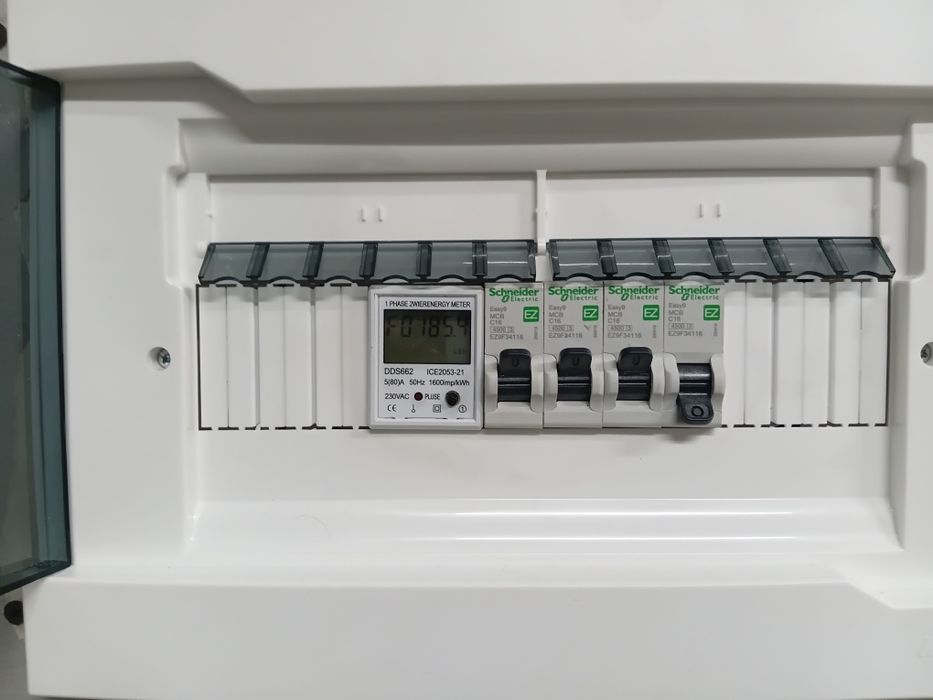 Здам 2 приміщення різною площею 18Кв і 6кв м