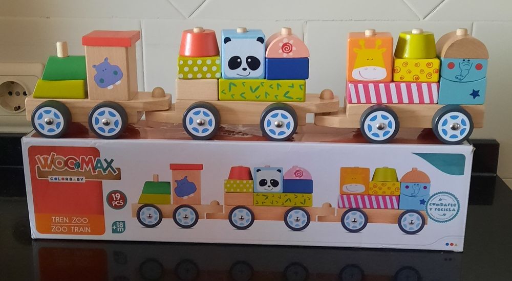 Comboio de Madeira do Zoo - WOOMAX