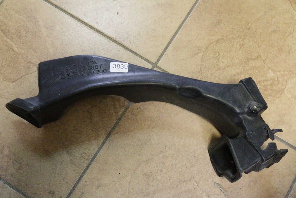 3839 Lewy dolny wlot powietrza Honda Goldwing GL 1500
