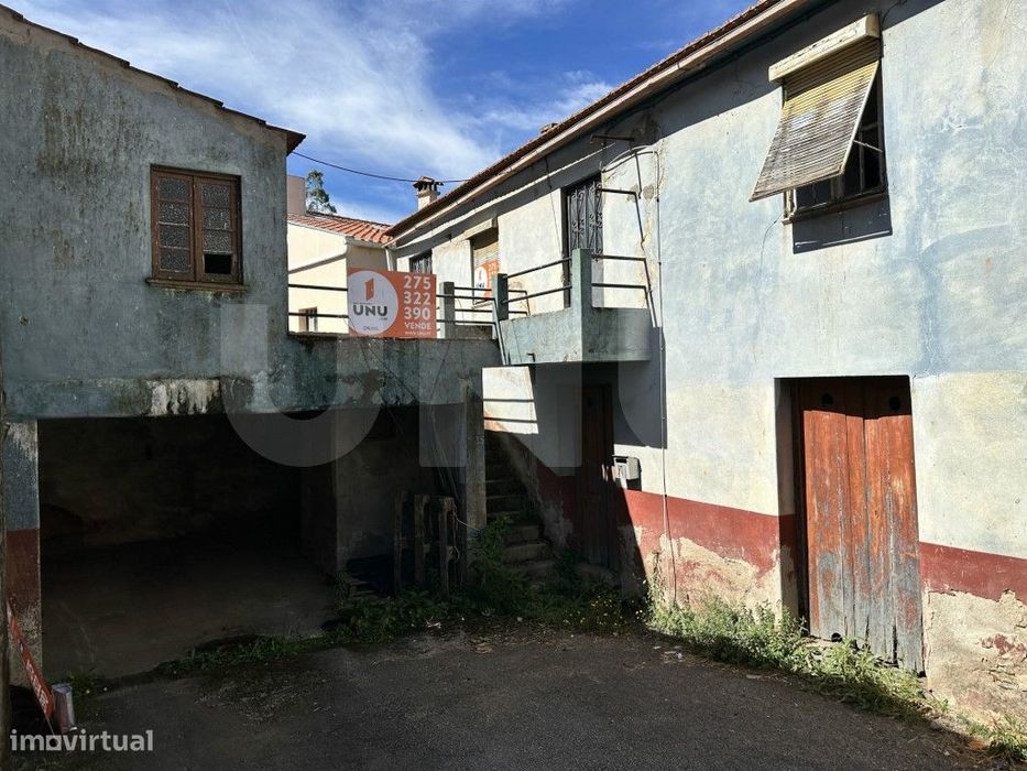 Prédio para reabilitar em Vales do Rio, Covilhã!