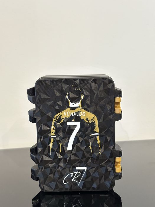 Caixa CR7 para cromos da coleção do Mundial FIFA 2026
