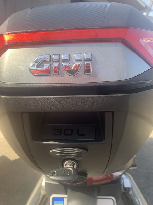 Кофр центральний GIVI