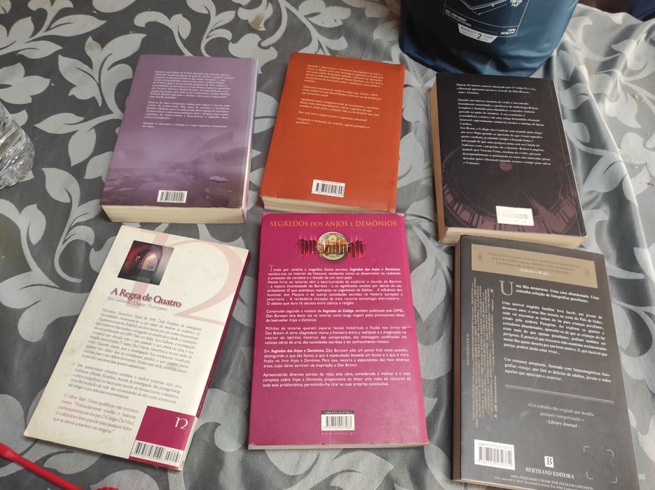 Livros de Dan Brown e mais autores