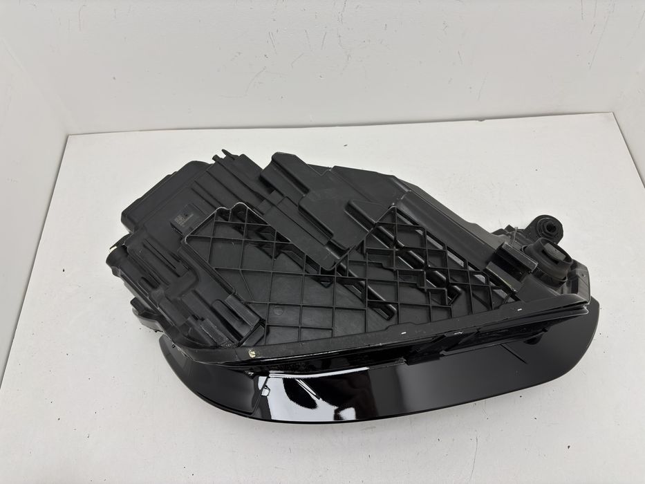 Фара ліва Audi Q5 80A 2022-2025 USA