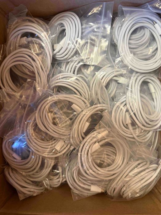 Оригінальний кабель Apple USB-C Cable 2m MLL82 MacBook, нові, опт
