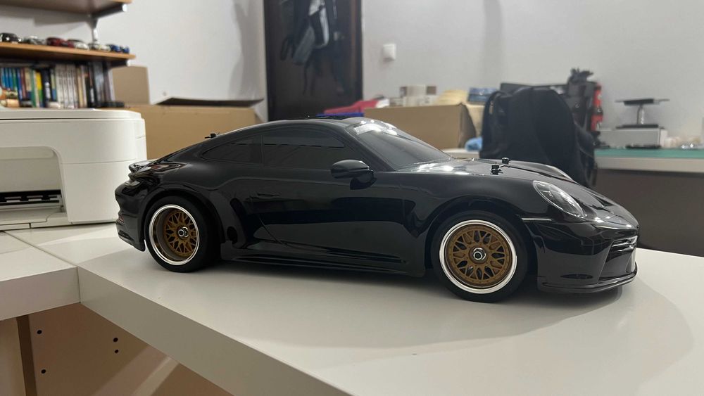 Tamiya TT-02 Porsche 911 GT3 (992) RC 1:10 AWD - Excelente Estado