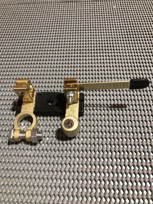 Выключатель массы акб